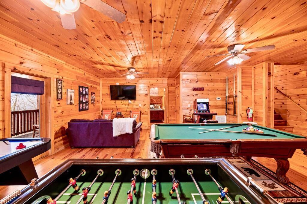 A Moment Inn Time Pigeon Forge Buitenkant foto