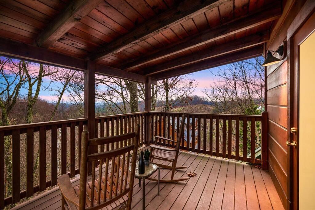 A Moment Inn Time Pigeon Forge Buitenkant foto