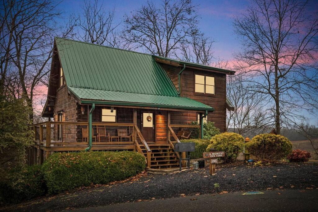 A Moment Inn Time Pigeon Forge Buitenkant foto