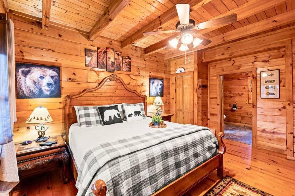 A Moment Inn Time Pigeon Forge Buitenkant foto